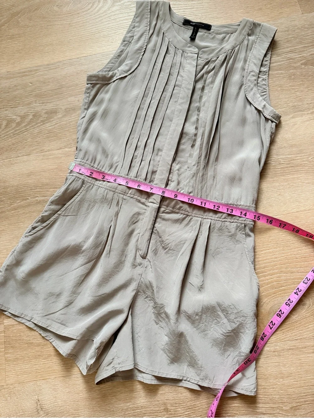 Y2K BCBGMAXAZRIA Paloma 100% Silk Pleated Romper Jumpsuit Hazelnut XS-S